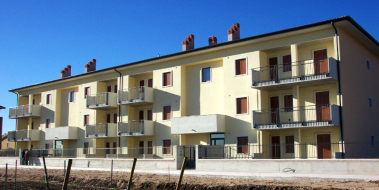 PRUNEE - SANT'AMBROGIO DI VALPOLLICELLA - VR - GARAGE IN ASTA IN VIA ALBERTINI N. 93