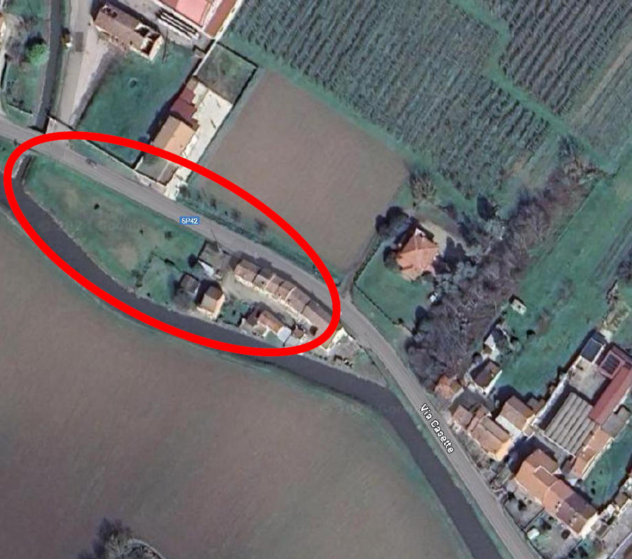TERRAZZO (VR) QUOTA DI 1/2 DI CASA A SCHIERA IN ASTA IN VIA CASETTE 15